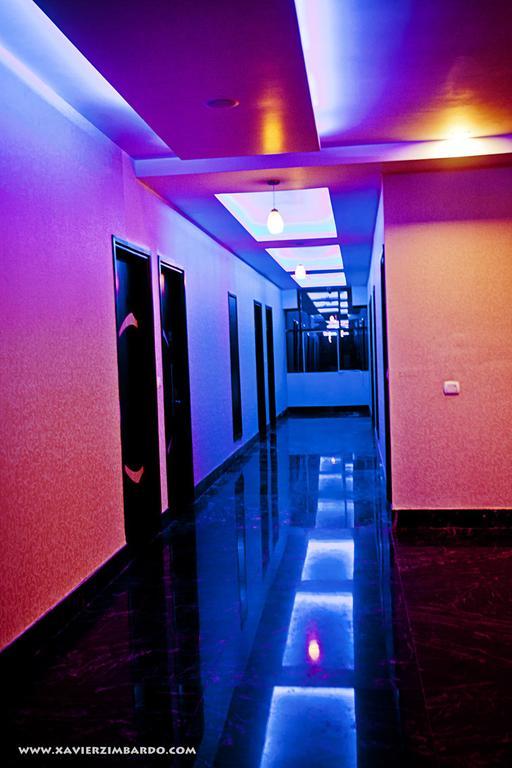 Hotel Krishna International Vrindāvan Eksteriør billede