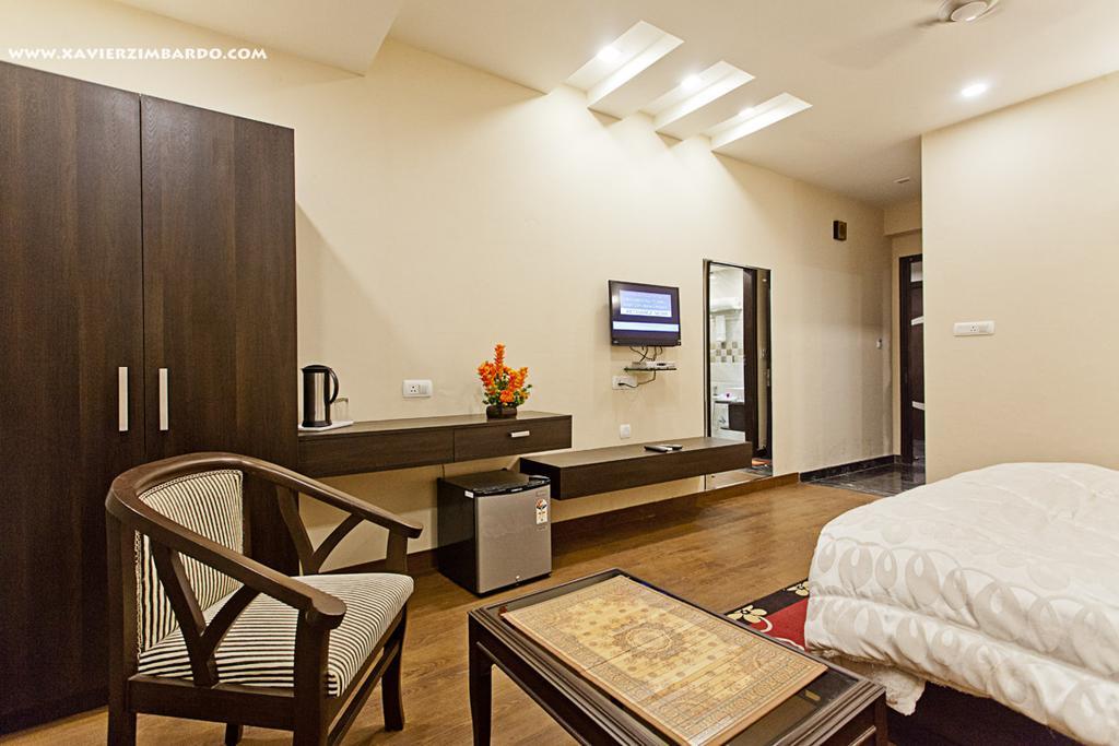Hotel Krishna International Vrindāvan Eksteriør billede