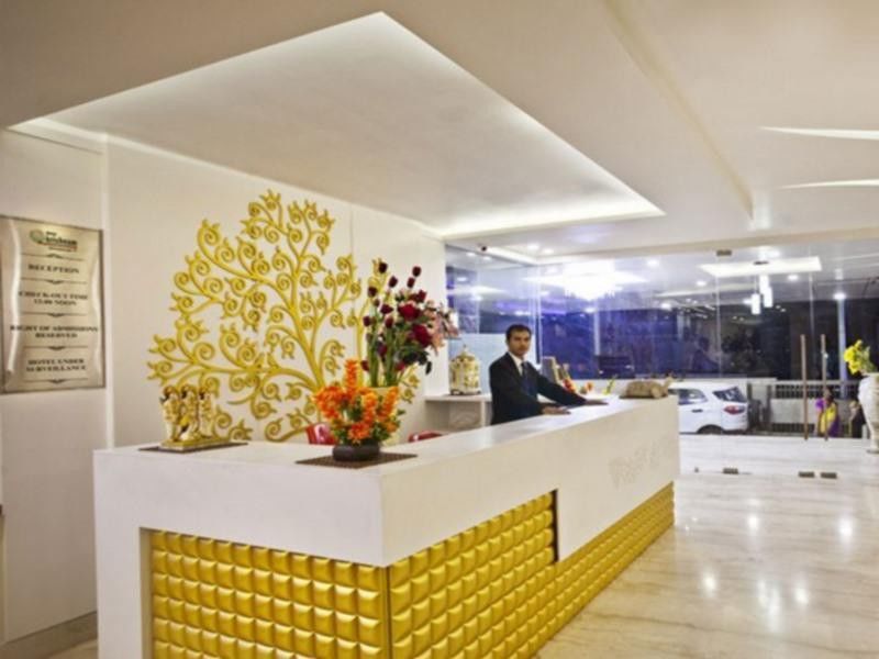 Hotel Krishna International Vrindāvan Eksteriør billede